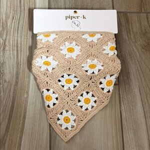 NWT Piper K Daisy Crochet Hair Scarf - Tan, White, Yellow